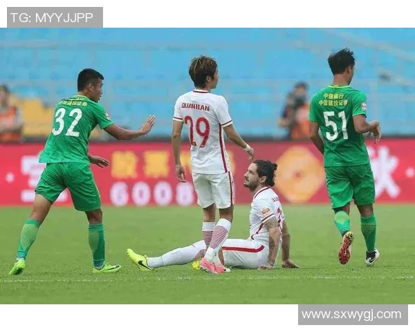 上海足球队以61分领跑挑战赛积分榜展现强劲实力