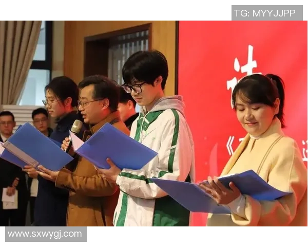 武汉羽毛球队逆袭之路揭秘:从低谷到巅峰的奋斗历程与精彩瞬间 武汉羽毛球队逆袭之路揭秘:从低谷到巅峰的奋斗历程与精彩瞬间