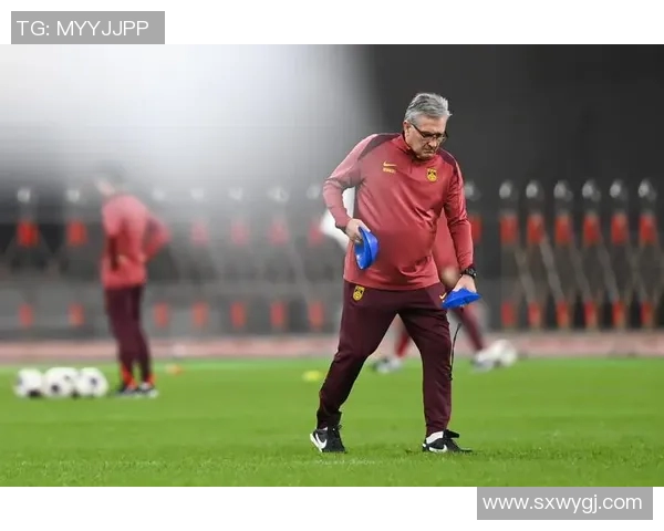 足球明星背后的故事揭秘他们分别来自哪些俱乐部的精彩历程 足球明星背后的故事揭秘他们分别来自哪些俱乐部的精彩历程